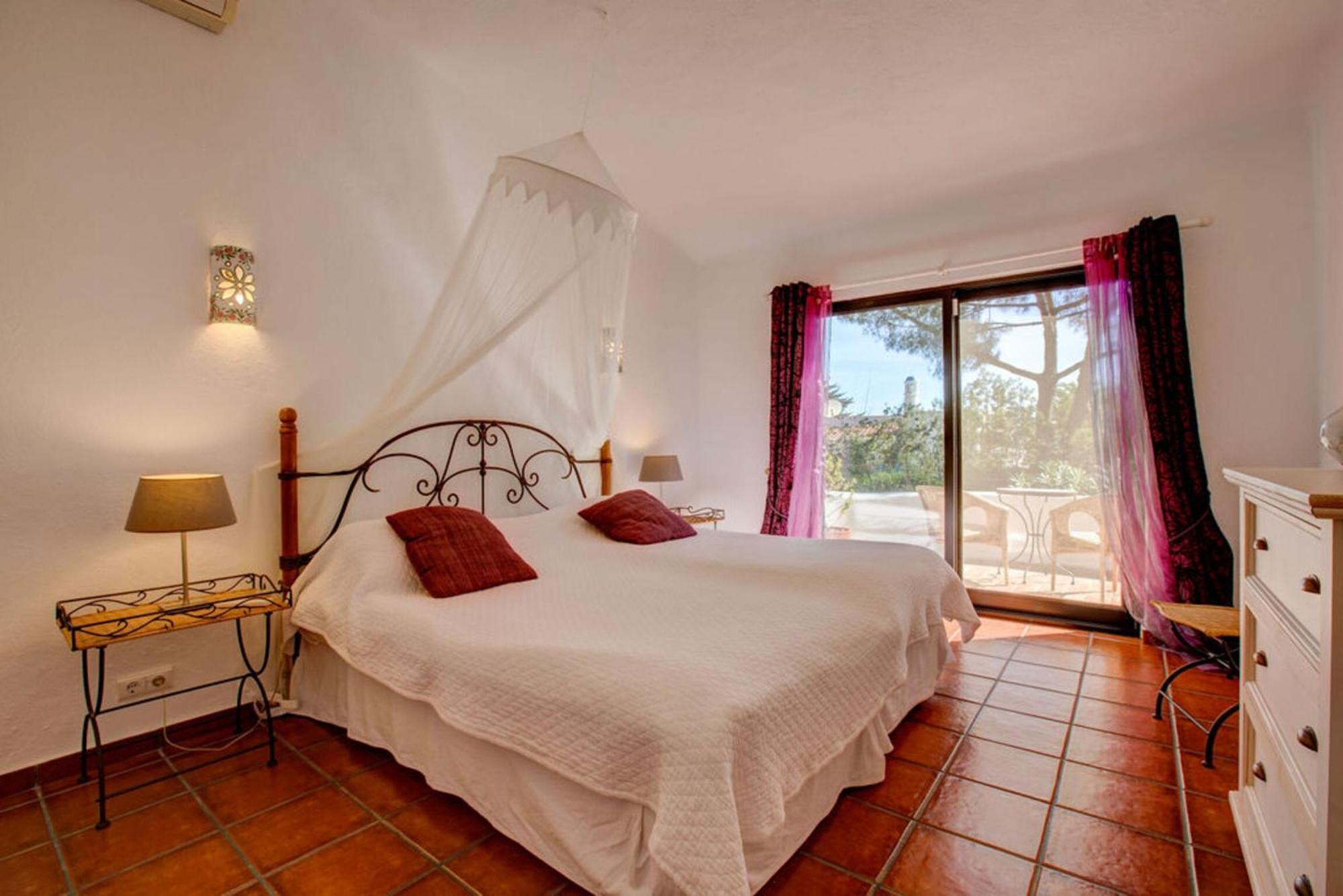 Villa Barlavento - Stunning 4-Bedroom Villa With Tennis Court Карвоейру Экстерьер фото